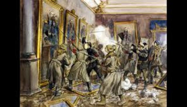 Bolsheviks captrue the Winter Palace