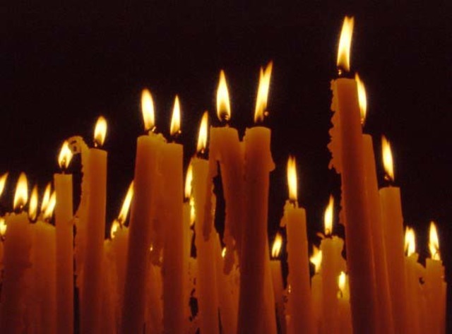 If Thomas Alva Edison hadn’t invented the light bulb, the candles wouldn’t have replaced by electric lights.