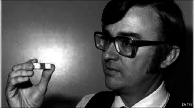 Tecnología en el Desarrollo del Microprocesador