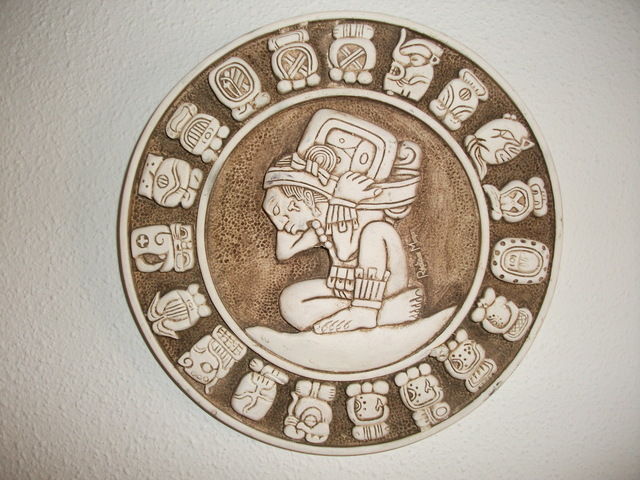 Creación del calendario maya (1479 A.C.)