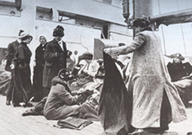 The Capathia Arrives in New York