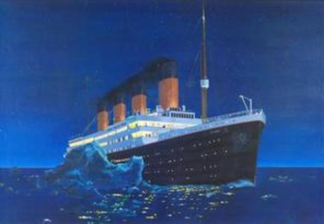 Titanic gets Hit