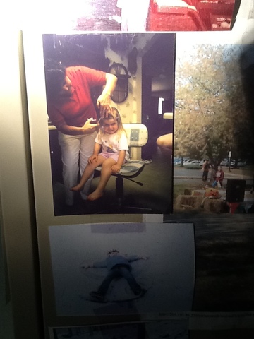 Mi abuela corte mi pelo por el primero tiempo en 2005.