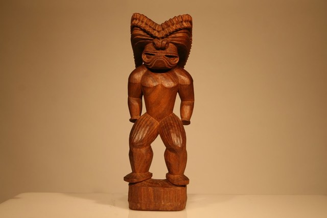 Guardianship of the Hawaiian god of war.