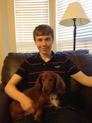 Mis padres y yo adoptamos nuestro perro