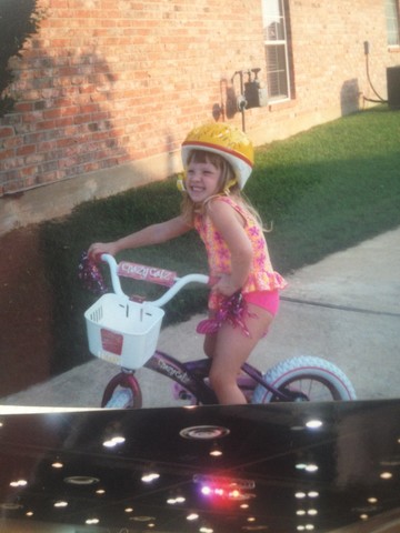 Empecé a montar la bicicleta.