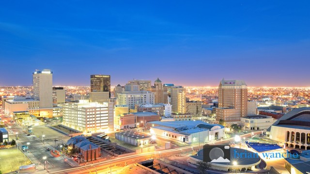 Nací en El Paso, TX