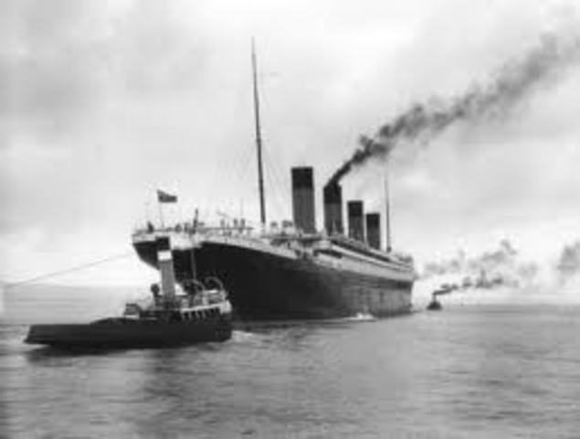 titanic being set sail