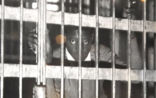 Haywood Patterson escapes from prison