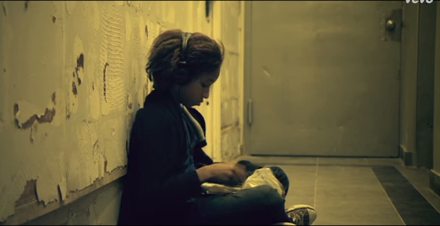 Costume and Prop (0.48)