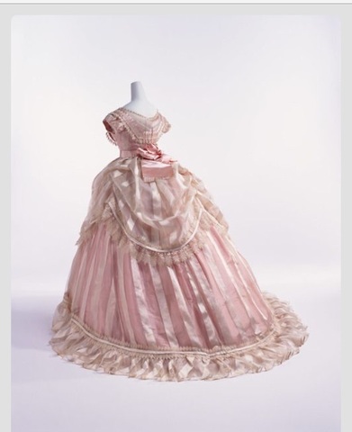 early 1800 dresses