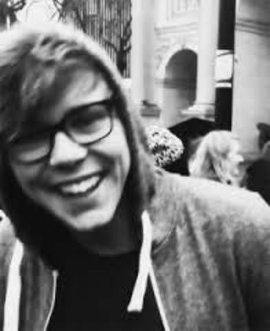 First time I saw Ashton Fletcher Irwin