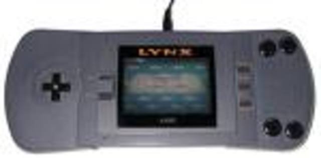1st handheld game called Atari Lynx relaesed
