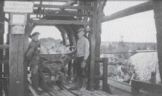 «Рускеала мармор»