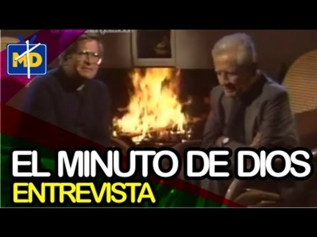 Conoce al sacerdote Rafael García-Herreros en 1952 e inicia una gran amistad.