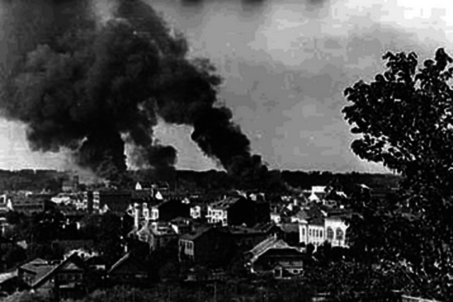 Germans invade Soviet Union