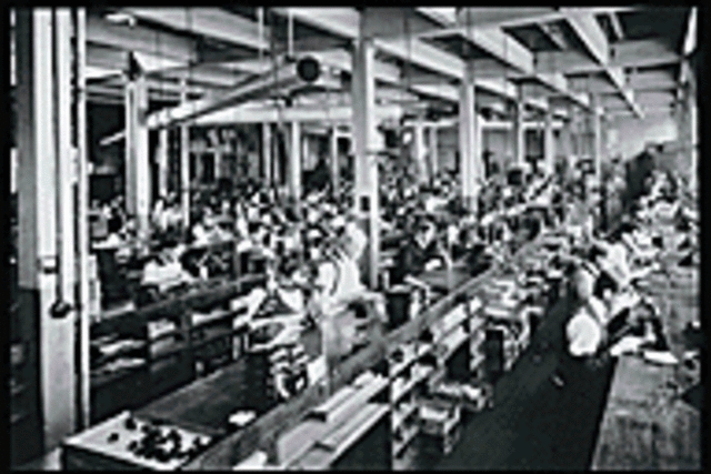 George Eastman Perfects the Kodak Camera