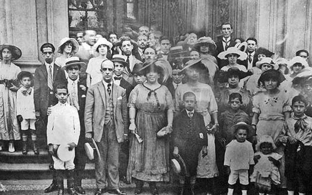 O primeiro cinema foi inaugurado em 1909 no Brasil