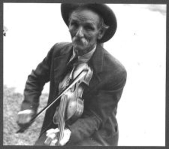 Jody visits with the Forresters