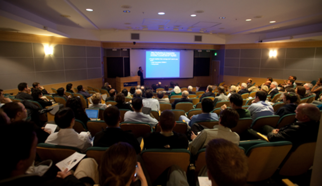 Faraday attended four lectures given by the chemist Humphry Davy at the Royal Institution.