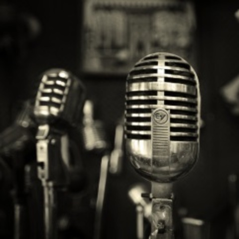 Microphone