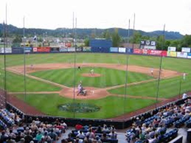 I go to Eugene Emaralds baseball game