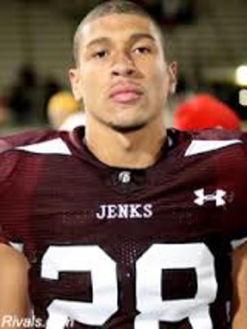 Former Hog Football Player Charged with Animal Crultey (AR)