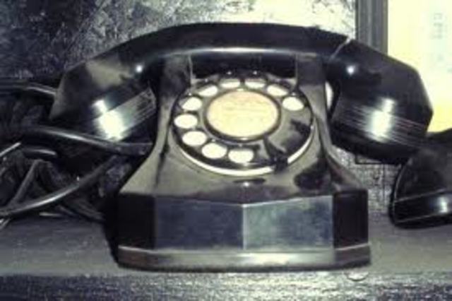 Commercial Ship-to-Shore Telephone Service Opened