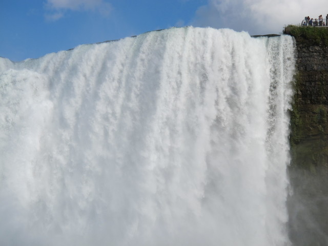 Niagara falls close up!