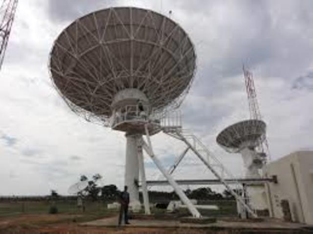 se mejora la idea y nace el satélite geostacionario