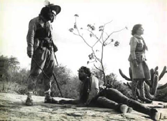 Deus e diabo na terra do sol