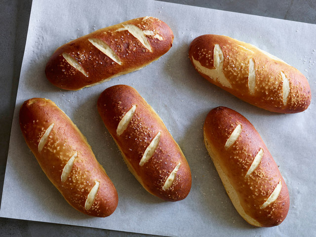Pretzel Bread