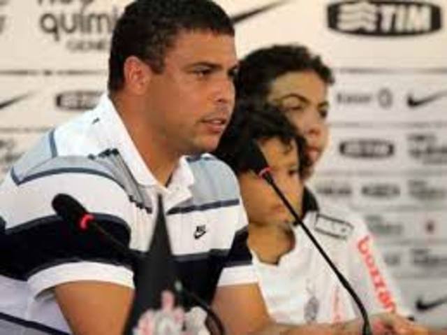 Ronaldo fenômeno - a despedida