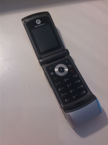 Motorola w377