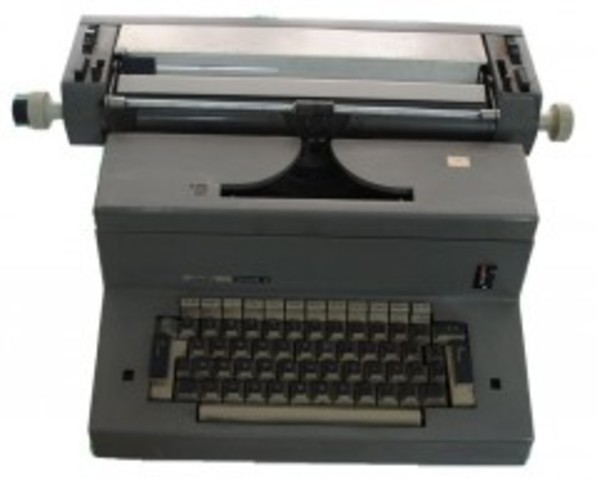 La primera maquina de escribir electrica