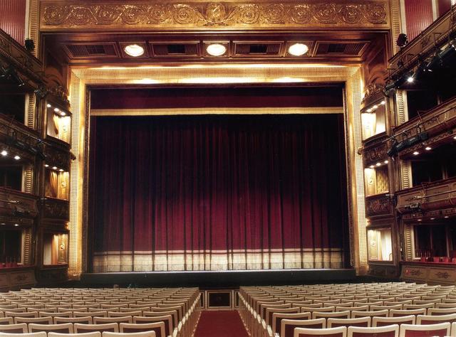 Primeras apariciones en público