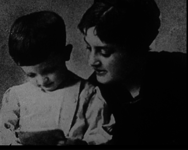 Muerte de su madre Beatrice