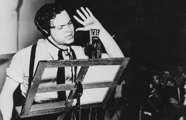 "The Mercury Theatre on the Air"