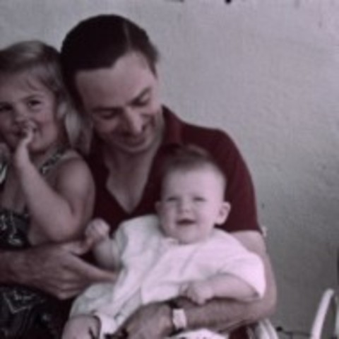 Nace su sengunda hija.