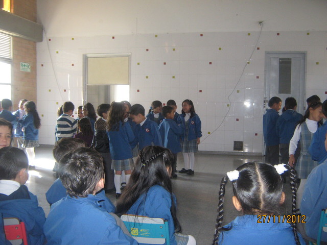 presentacion del colegio con los padres de familia