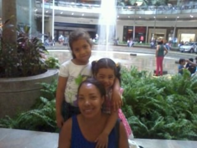 the Mother's Day with my mom went to a restaurant and we offer roses