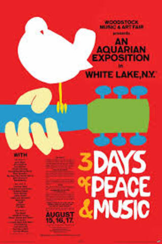 400,000 People attend Woodstock