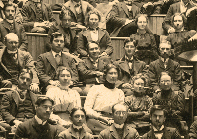 The evening division begins with over 2,200 students by 1951