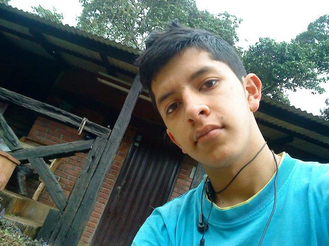 VICTOR LOPEZ PRIMERA VEZ EN REDES SOCIALES