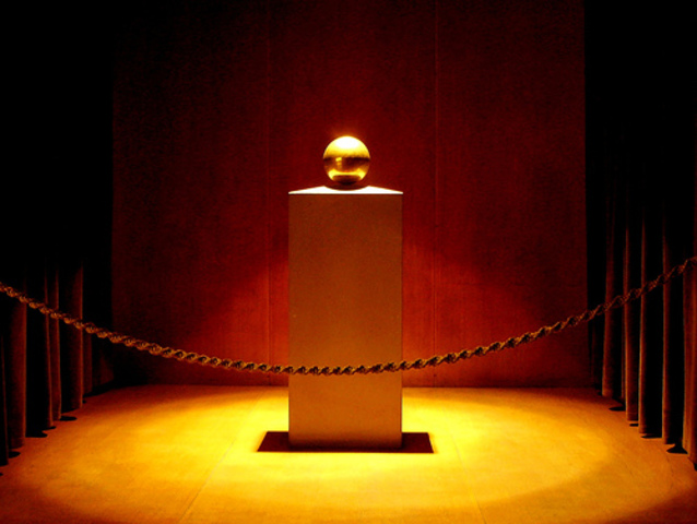 Tesla's ashes go to the musem