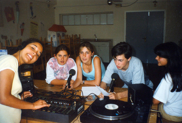 Escuelas radiofónicas en Colombia