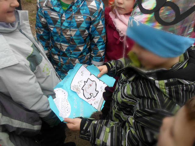 ΕΟΡΤΑΣΜΟΣ ΓΕΝΘΛΙΩΝ ΣΤΟ ΔΑΣΟΣ