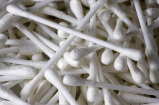 Q- Tips