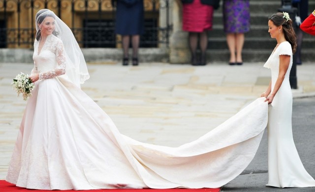 Kate Middleton’s Wedding Dress