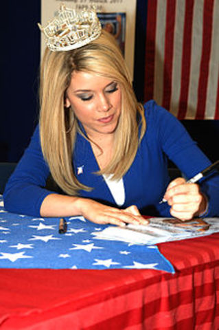 Teresa Scanlan Miss Ameroca 2011